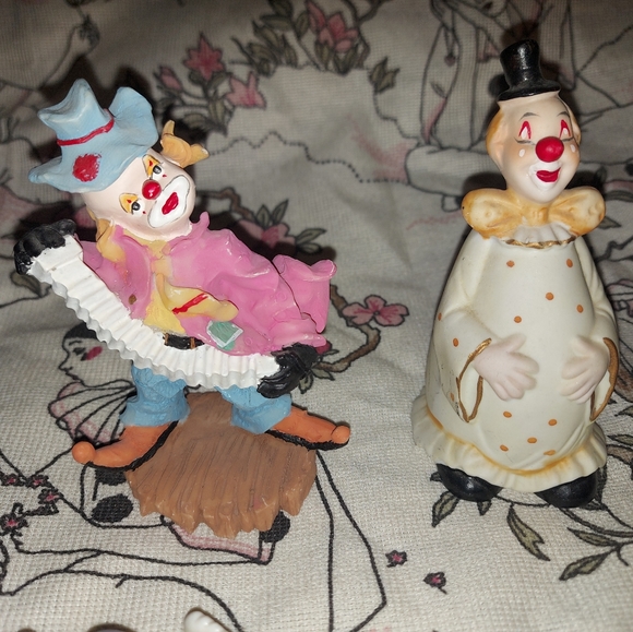 Clown lot glass and porcelain one had a bell accordion vintage collectibles - Picture 2 of 4
